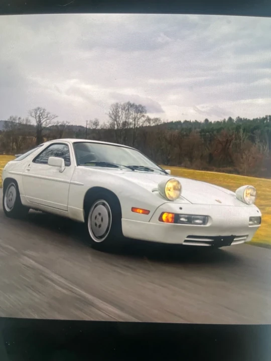 1987 Porsche 928 S4 - Image 2 of 21