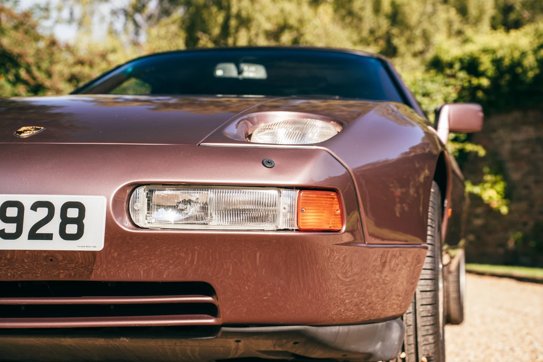 1987 Porsche 928 S4 - Image 14 of 31