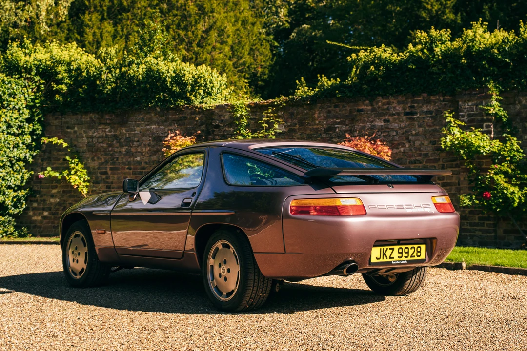 1987 Porsche 928 S4 - Image 5 of 31