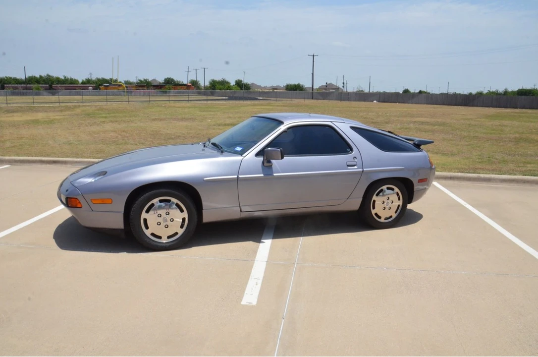 1987 Porsche 928 S4 - Image 2 of 31