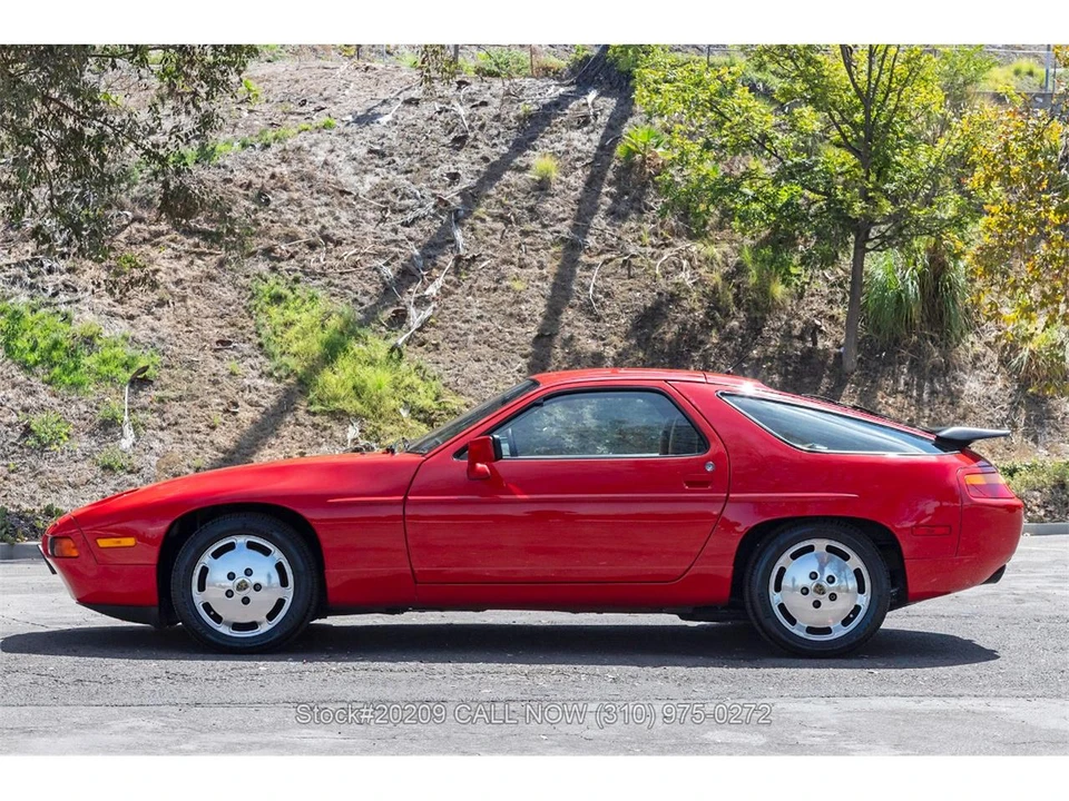 1987 Porsche 928 S4 - Image 16 of 31