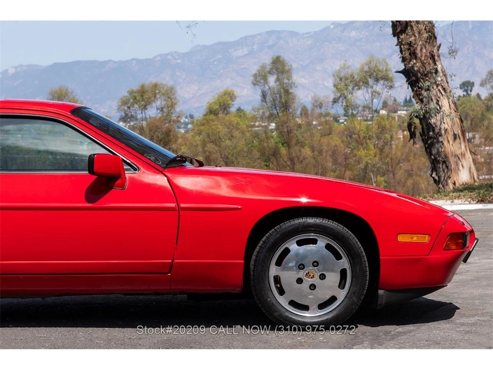 1987 Porsche 928 S4 - Image 14 of 31