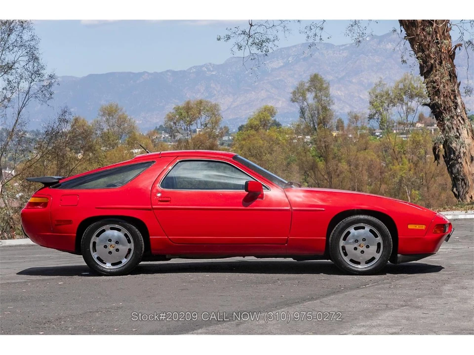 1987 Porsche 928 S4 - Image 5 of 31