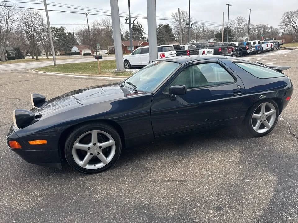1987 Porsche 928 S4 - Image 8 of 17