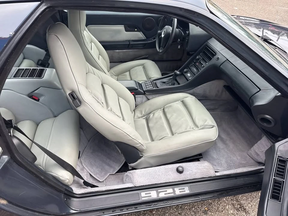 1987 Porsche 928 S4 - Image 12 of 17