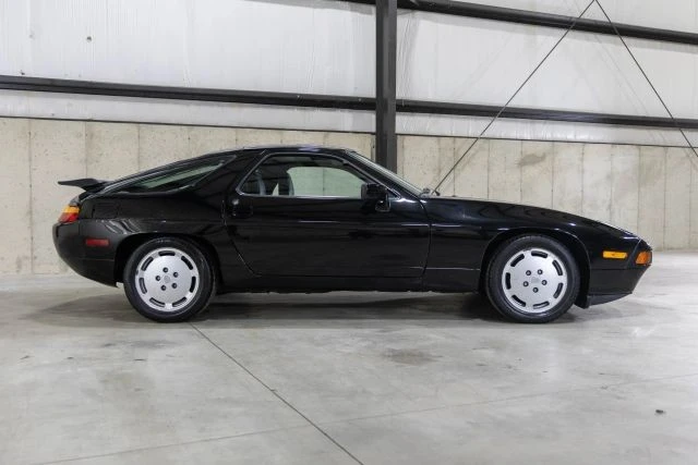 1987 Porsche 928 S4 - Image 4 of 31