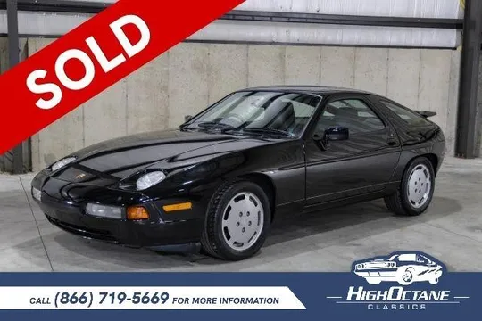 1987 Porsche 928 S4