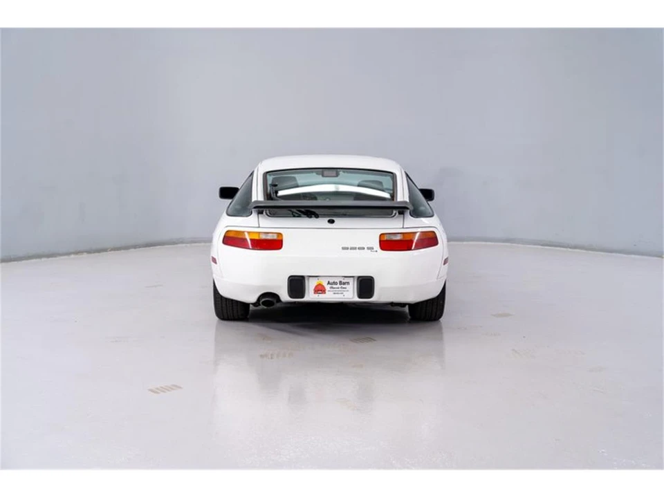 1987 Porsche 928 S4 - Image 5 of 31