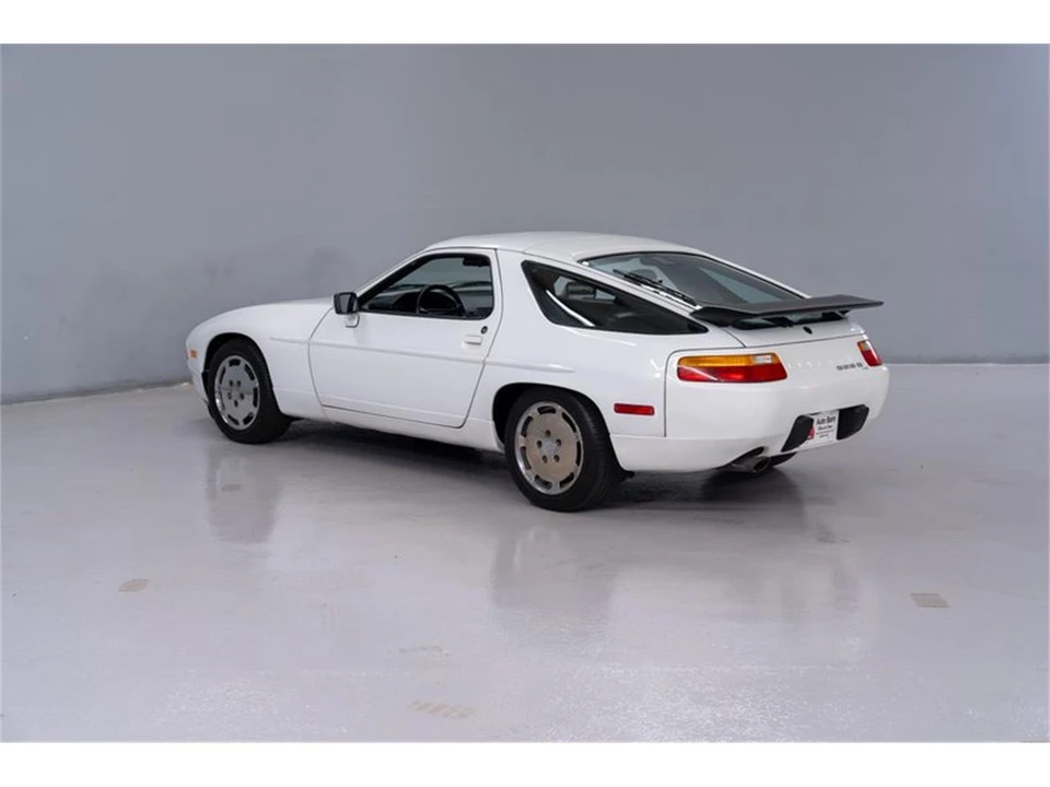 1987 Porsche 928 S4 - Image 3 of 31