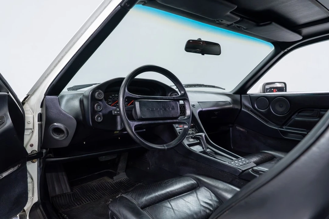 1987 Porsche 928 S4 - Image 10 of 31