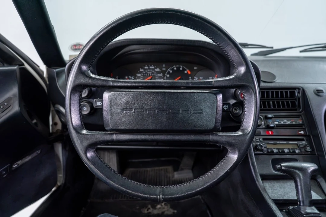 1987 Porsche 928 S4 - Image 11 of 31