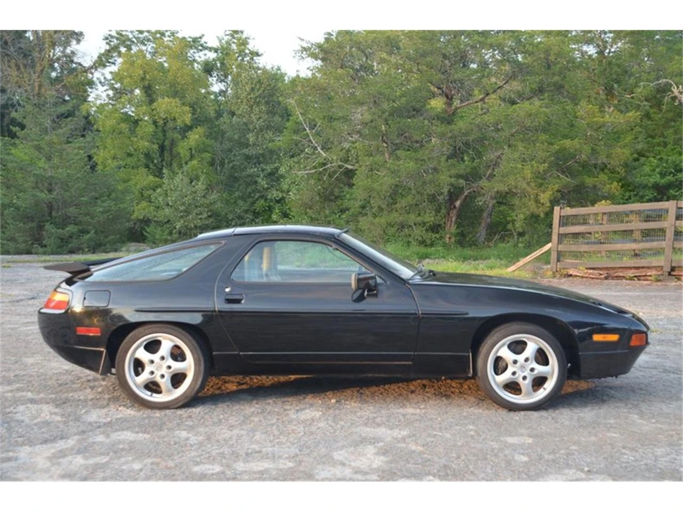 1987 Porsche 928 S4 - Image 5 of 31