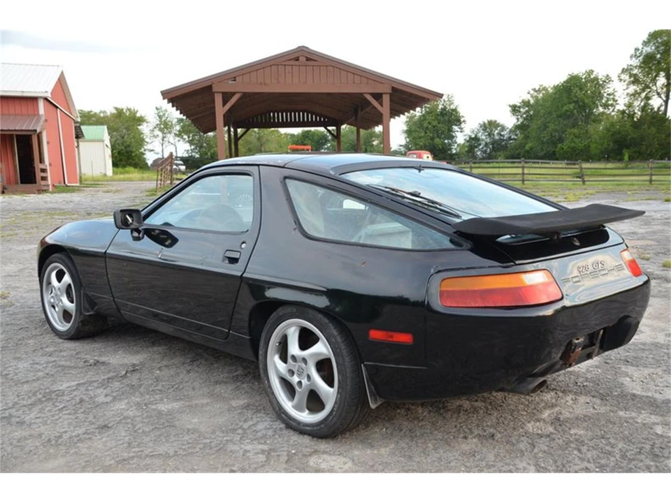 1987 Porsche 928 S4 - Image 13 of 31