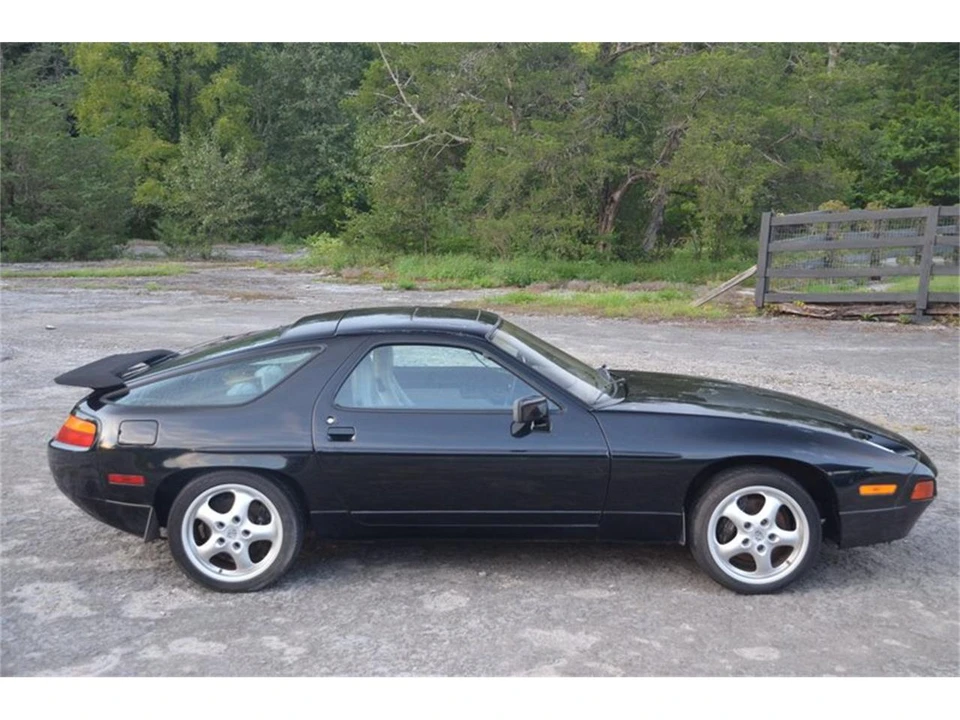 1987 Porsche 928 S4 - Image 22 of 31