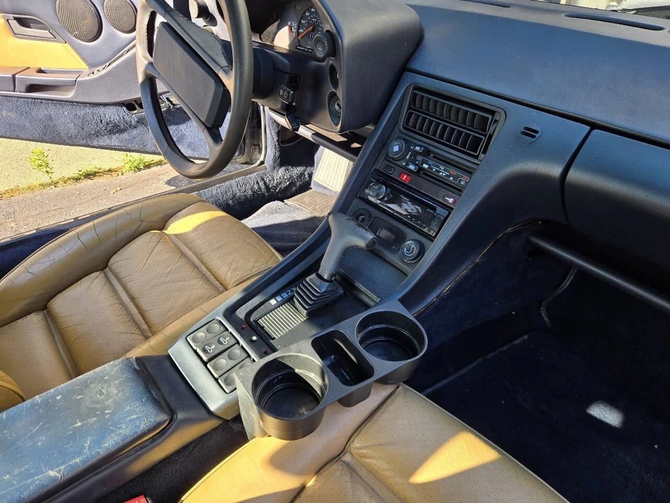 1987 Porsche 928 S4 - Image 28 of 31