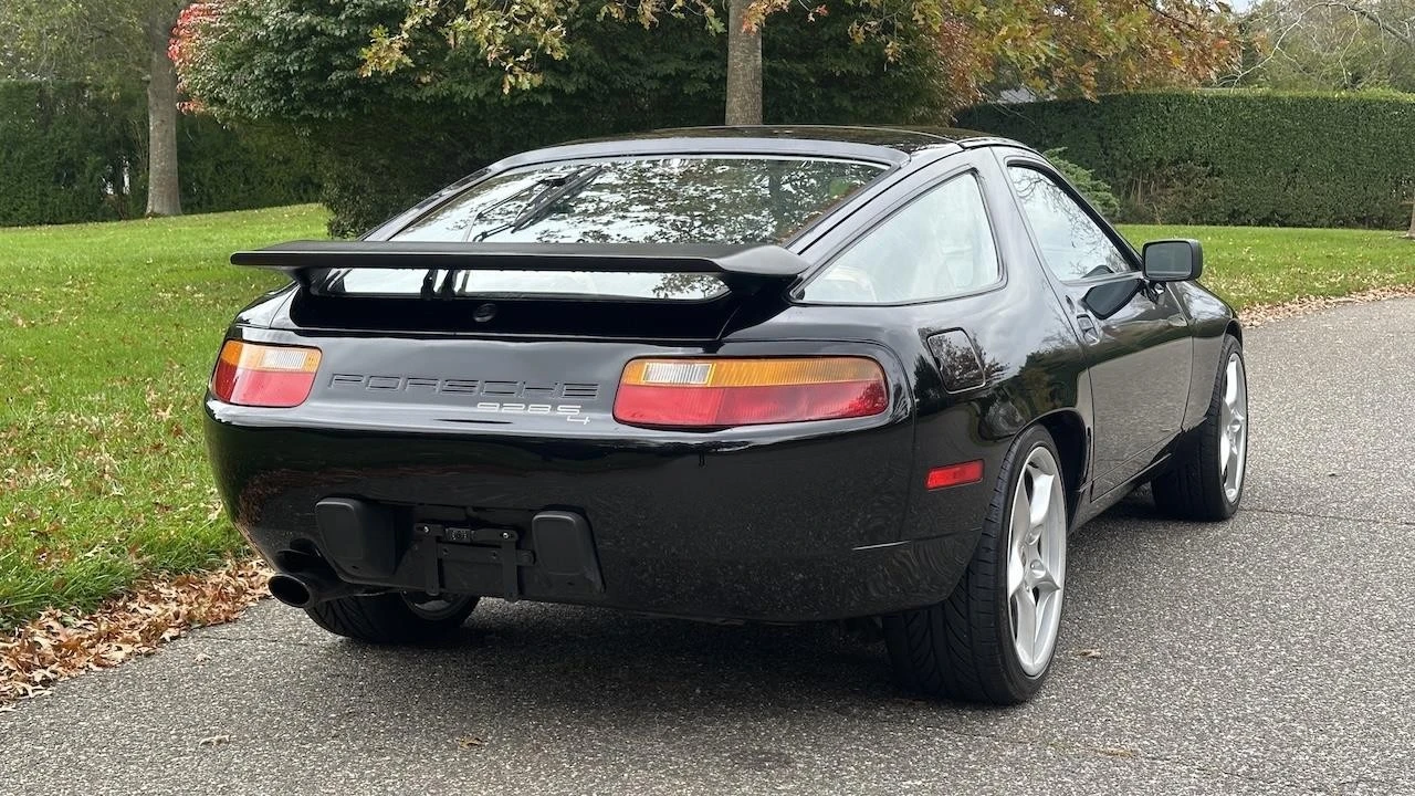 1987 Porsche 928 - Image 12 of 12