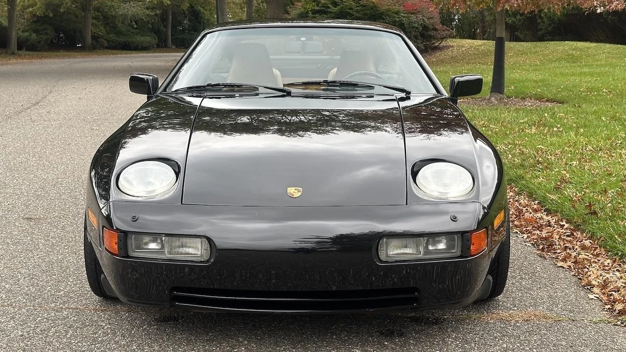 1987 Porsche 928 - Image 3 of 12