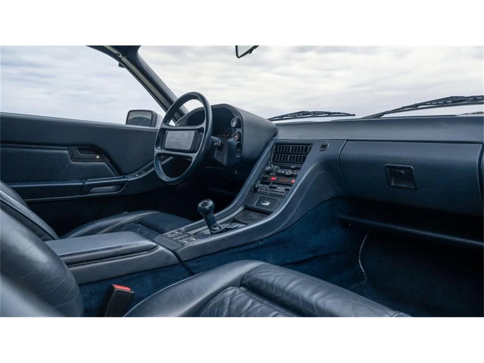 1987 Porsche 928 S4 - Image 7 of 31
