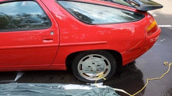 1987 Porsche 928 S4 - Image 12 of 17