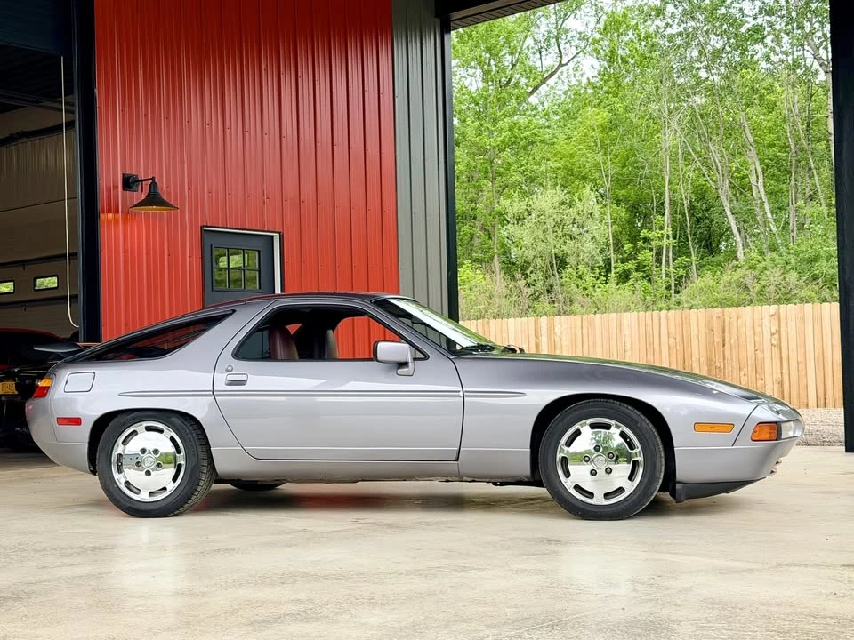 1987 Porsche 928 S4 - Image 2 of 20