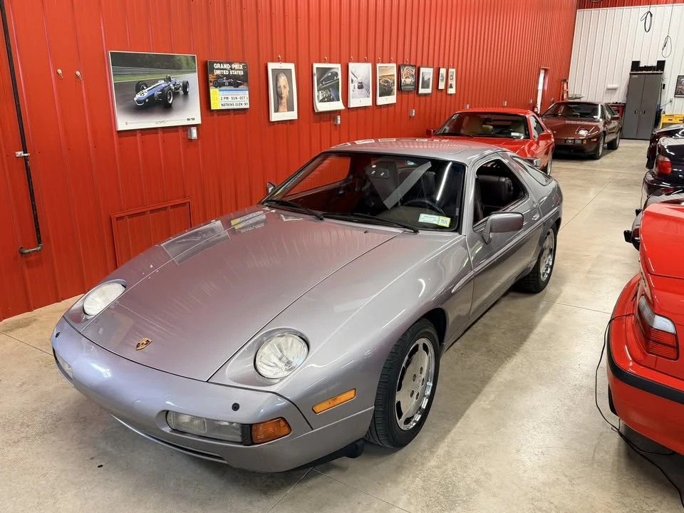 1987 Porsche 928 S4 - Image 9 of 20