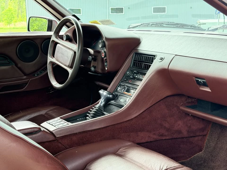 1987 Porsche 928 S4 - Image 16 of 20
