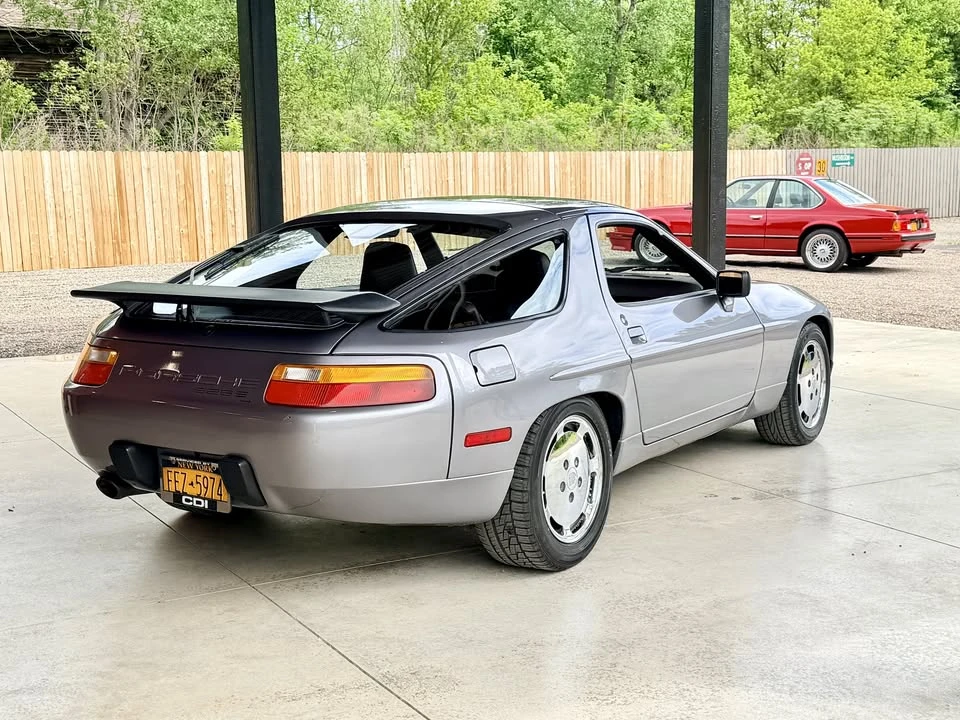 1987 Porsche 928 S4 - Image 3 of 20