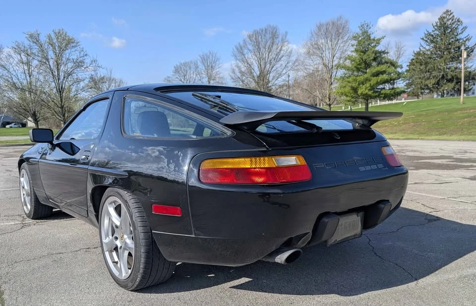 1987 Porsche 928 S4 - Image 3 of 19