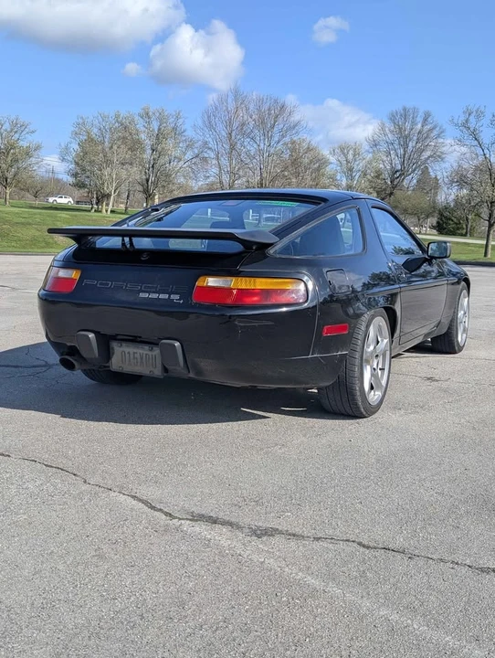 1987 Porsche 928 S4 - Image 18 of 19