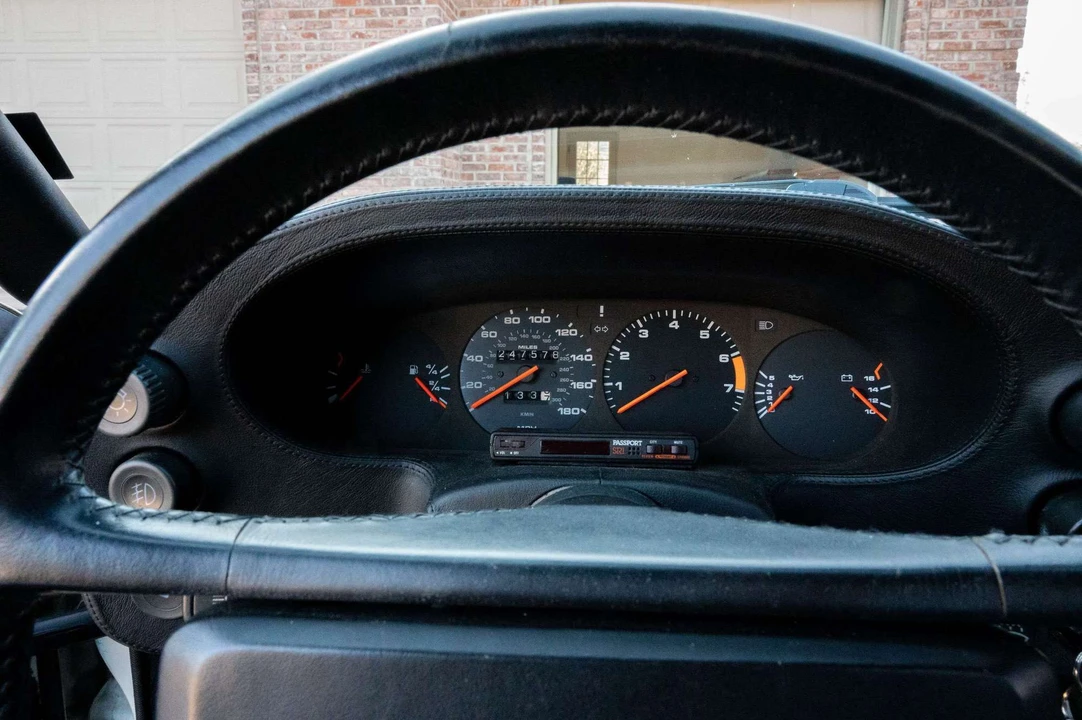 1987 Porsche 928 S4 - Image 8 of 14