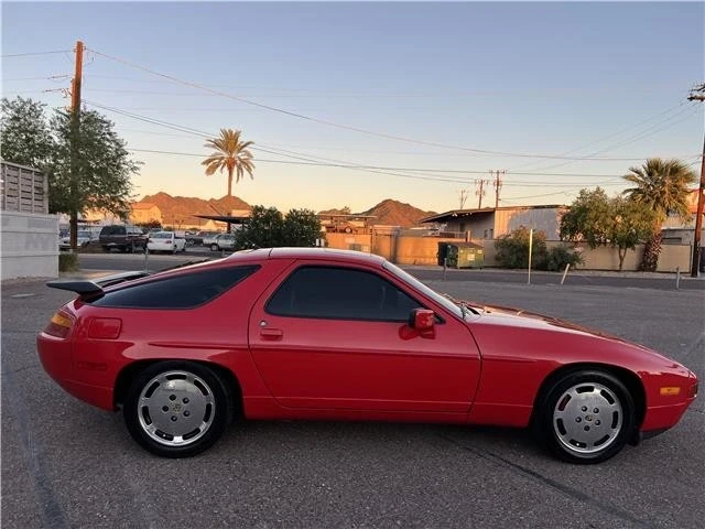 1987 Porsche 928 S4 - Image 7 of 12