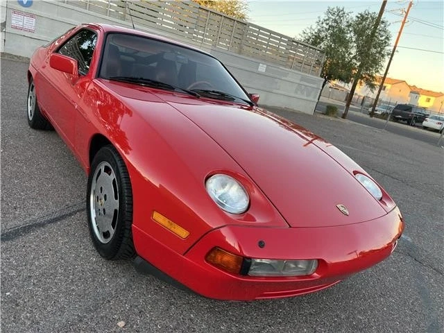 1987 Porsche 928 S4 - Image 8 of 12