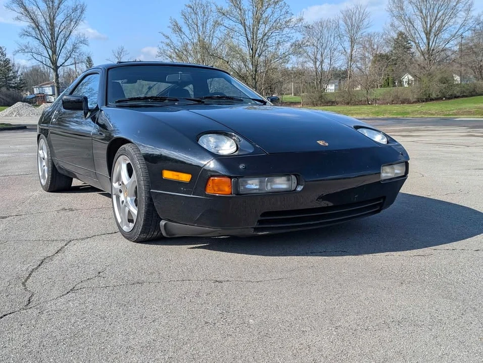 1987 Porsche 928 S4 - Image 7 of 10