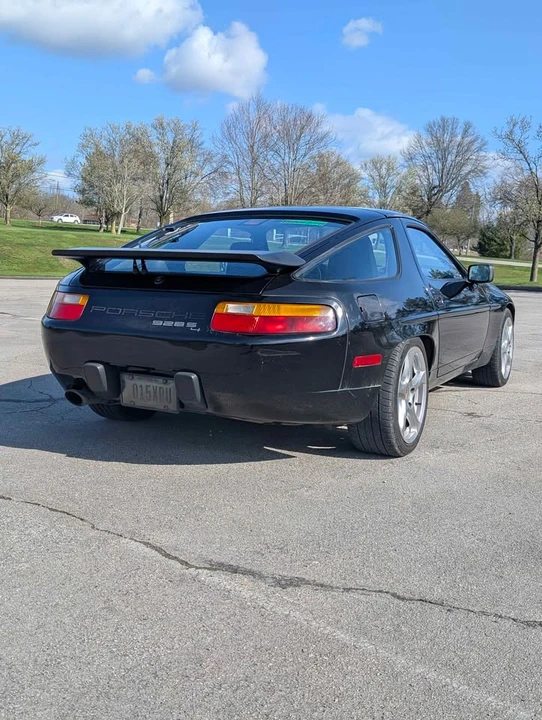 1987 Porsche 928 S4 - Image 6 of 10