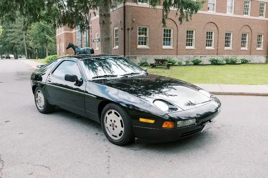 1987 Porsche 928S4