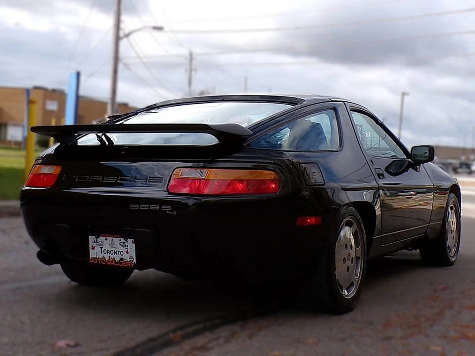 1987 Porsche 928 S4 - Image 13 of 20