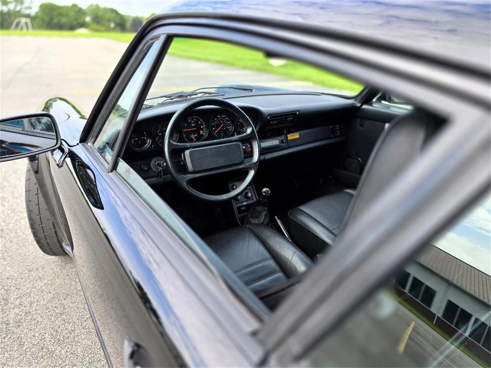 1987 Porsche 930 Turbo - Image 27 of 31
