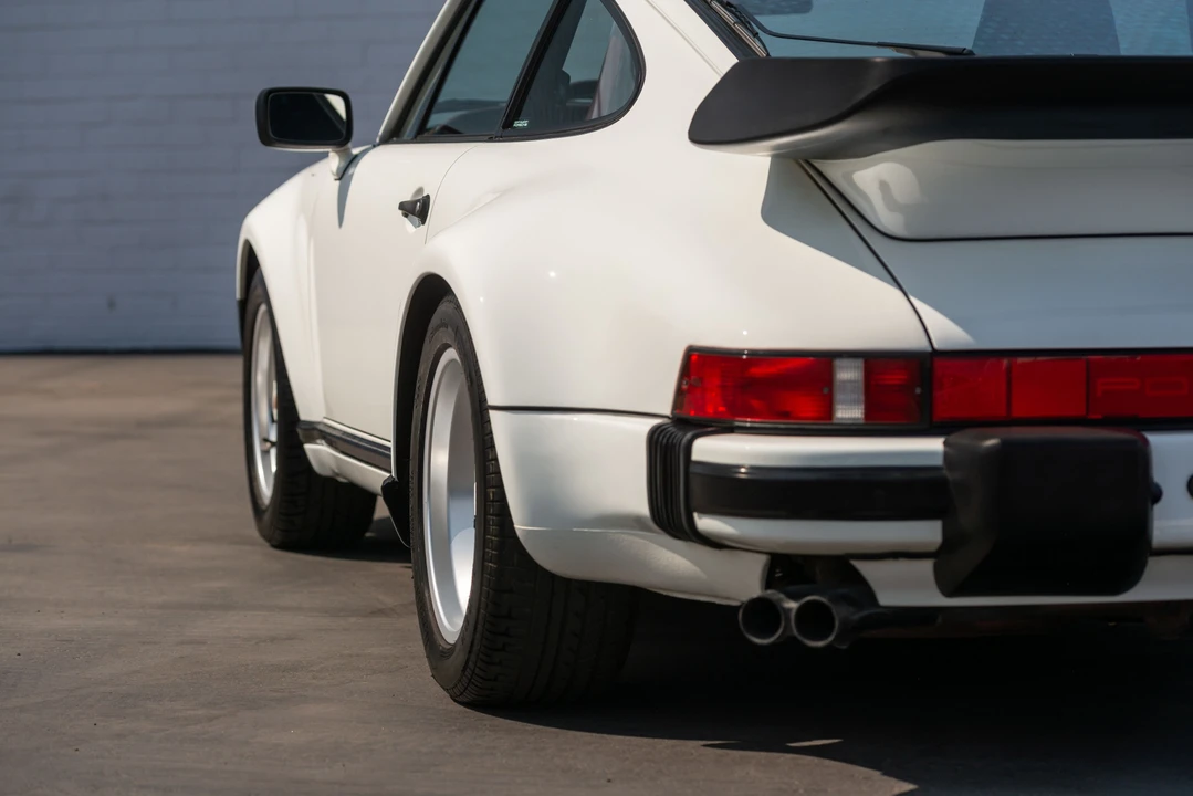 1987 Porsche 930 Turbo - Image 9 of 31