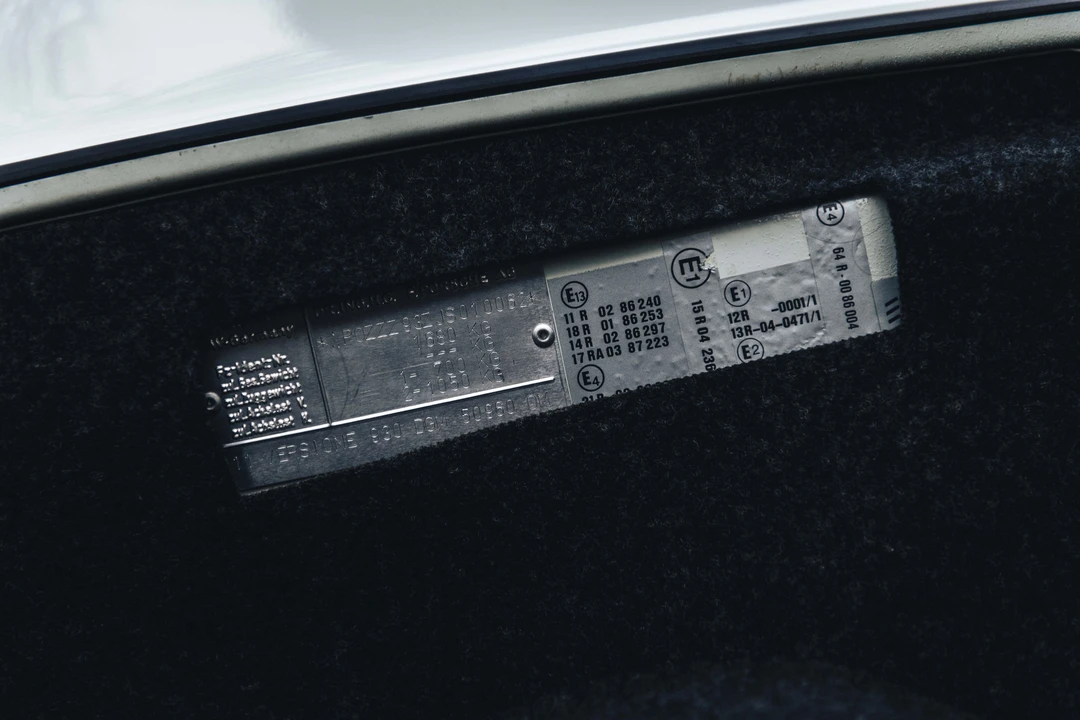 1987 Porsche - Image 6 of 31