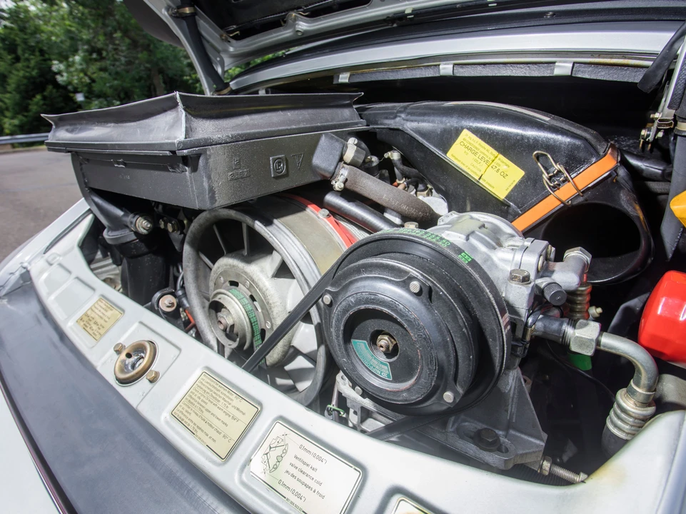 1987 Porsche 991 GT2 RS - Image 18 of 31