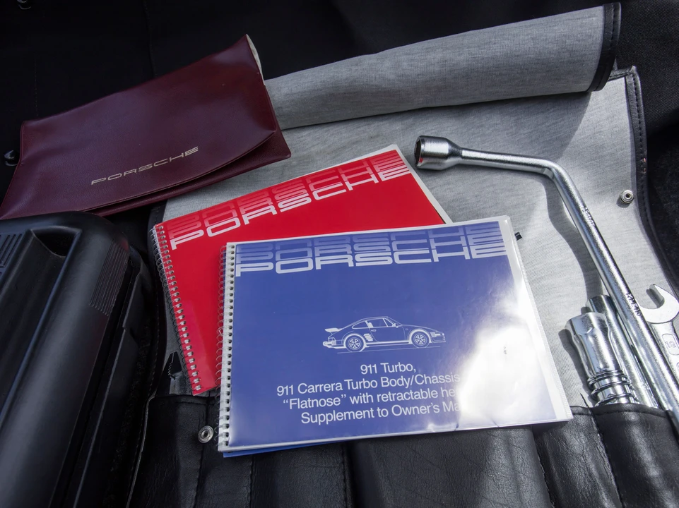 1987 Porsche 991 GT2 RS - Image 16 of 31