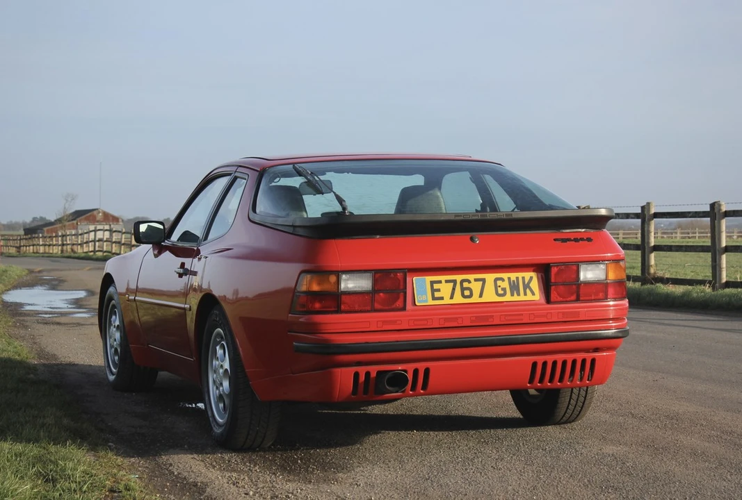 1987 Porsche 944 - Image 14 of 30
