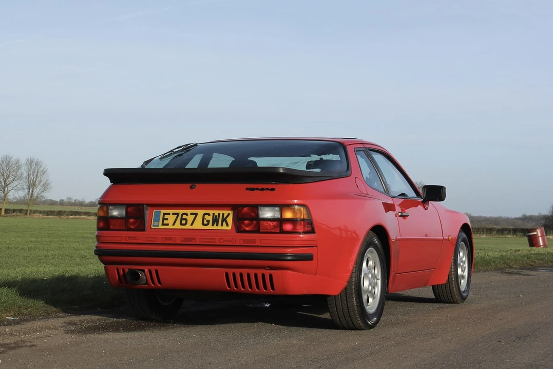 1987 Porsche 944 - Image 16 of 30