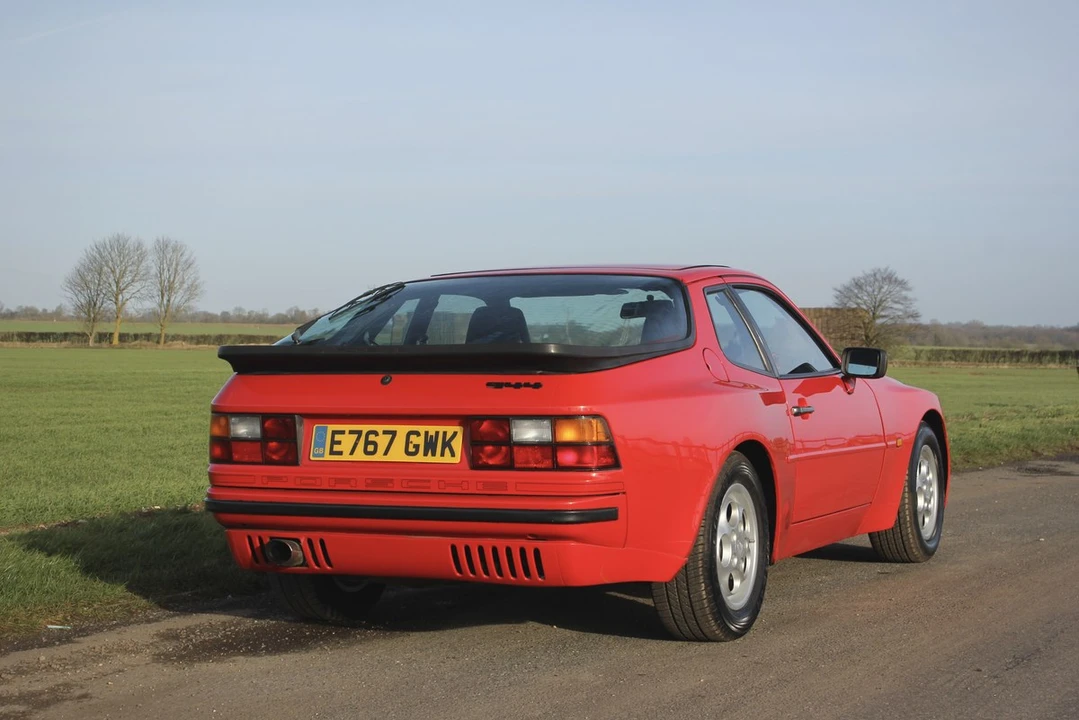 1987 Porsche 944 - Image 17 of 30