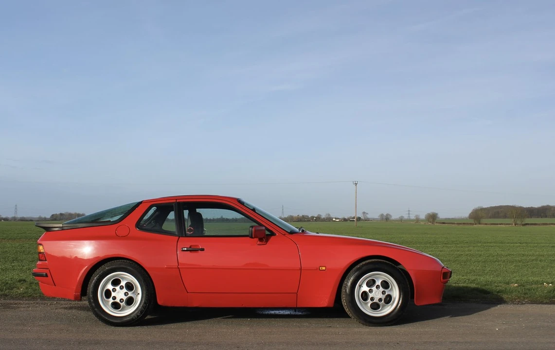 1987 Porsche 944 - Image 18 of 30
