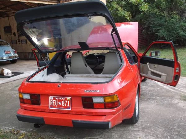 1987 Porsche 944 - Image 10 of 20
