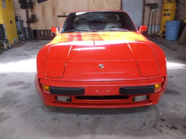 1987 Porsche 944 - Image 2 of 20