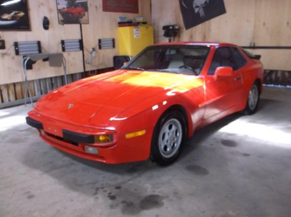 1987 Porsche 944 - Image 3 of 20