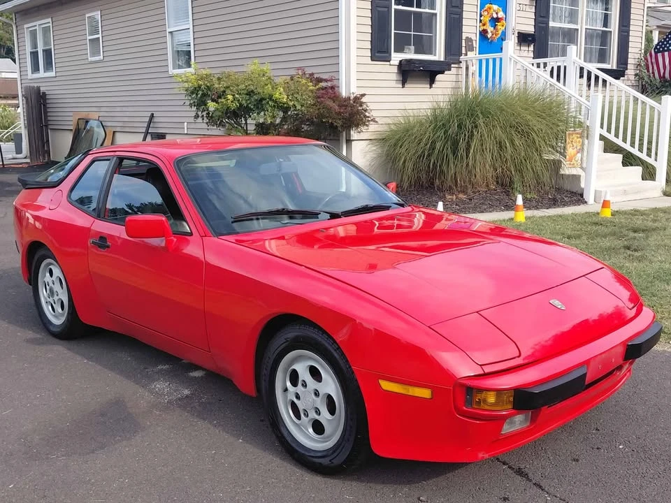 1987 Porsche 944 - Image 2 of 7