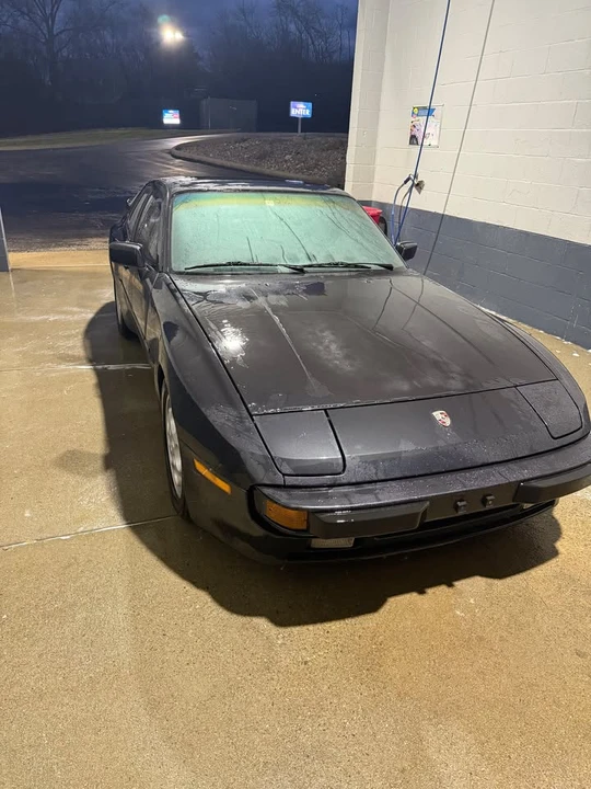1987 Porsche 944 - Image 3 of 11